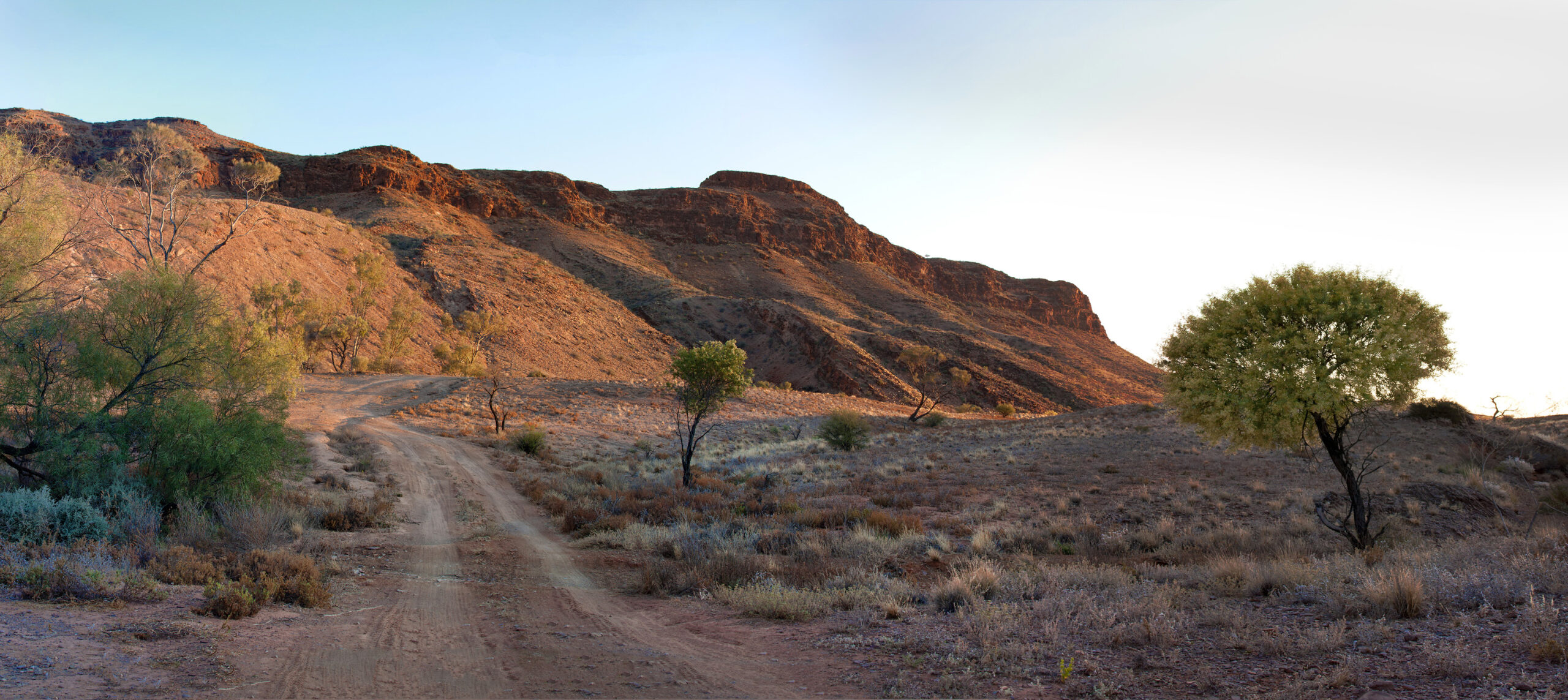 Chambers Gorge - Free Camping in the Flinders Ranges