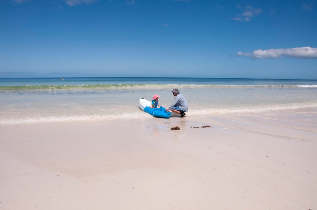 Kids Kayaking Wauraltee Beach